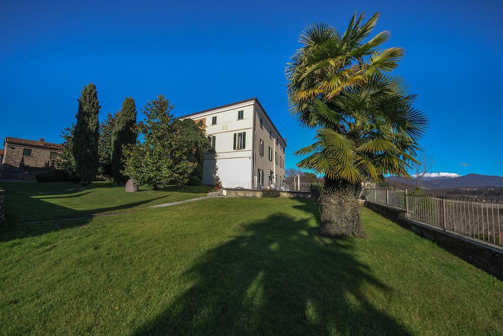 Villa Santa Maria Dell'Arco - Centro Oreb Cazzago San Martino ภายนอก รูปภาพ